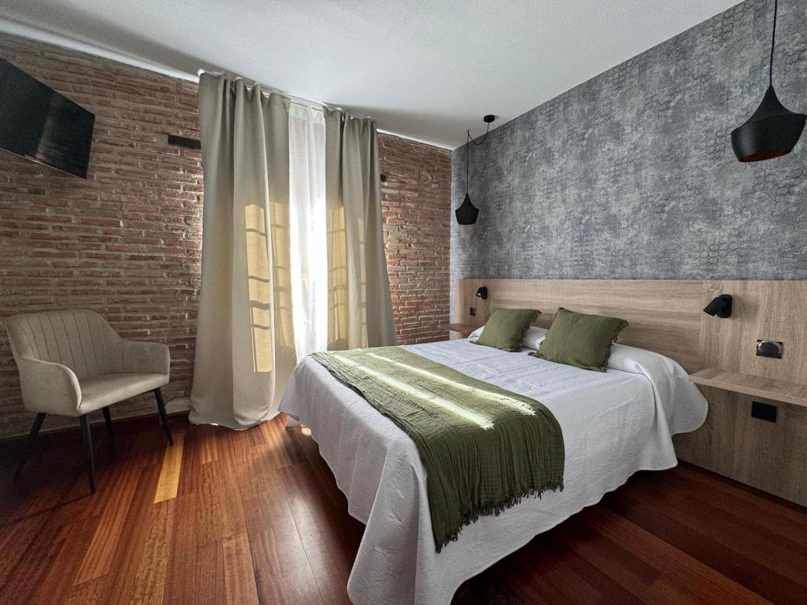 Hospedium Hotel La Fuente Candelario Exterior foto